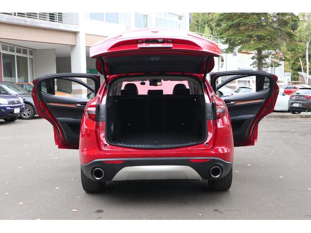 ステルヴィオ ファーストエディション レザーエクスクルーシブ 20インチ レッドキャリパー(60枚目)