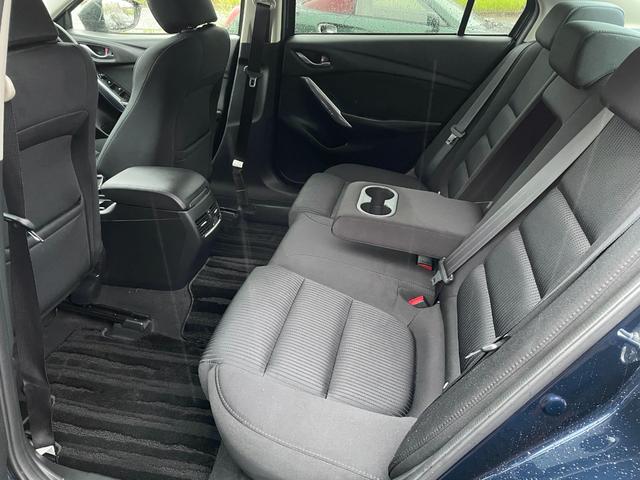 アテンザセダン ＸＤ　６速ＭＴ　禁煙　衝突軽減ブレーキ　ＲＶＭ　レーンキープアシスト　アダプティブヘッドライト　ナビ　バックカメラ　Ｂｌｕｅｔｏｏｔｈ　ＴＶ　ＥＴＣ　ＨＩＤ　ＥＮＫＥＩアルミ　クルコン　スマートキー　ＵＳＢ（18枚目）