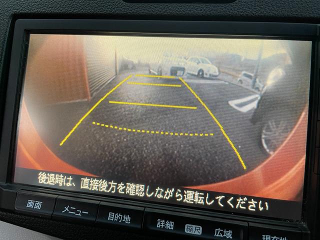 ＣＲ－Ｚ α　ナビ　バックカメラ　ＴＶ　ＥＴＣ　ＨＩＤ　ドラレコ　クルコン　オートライト　スマートキー　パドルシフト　ミラーウィンカー　ドアバイザー　プライバシーガラス　フォグ　ＡＵＴＯエアコン　ＣＤ＆ＤＶＤ　ＡＷ（8枚目）