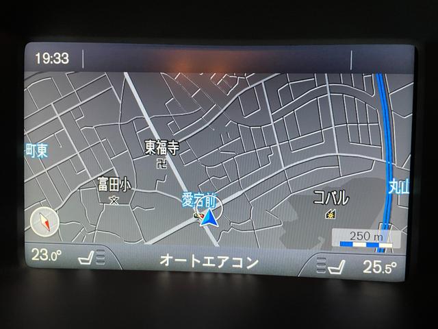 Ｖ６０ Ｔ４　茶革　禁煙　ナビ　バックカメラ　ＴＶ　ＢＴ接　ＥＴＣ　ＨＩＤ　オートライト　クルコン　電動シート　シートヒーター　スマートキー　障害物センサー　ＣＤ＆ＤＶＤ　衝突軽減ブレーキ　ＢＬＩＳ　レーンアシスト（8枚目）