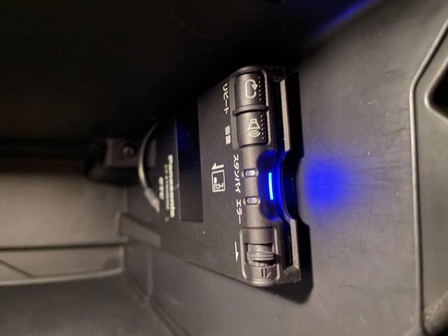 Ｖ６０ Ｔ４　茶革　禁煙　ナビ　バックカメラ　ＴＶ　ＢＴ接　ＥＴＣ　ＨＩＤ　オートライト　クルコン　電動シート　シートヒーター　スマートキー　障害物センサー　ＣＤ＆ＤＶＤ　衝突軽減ブレーキ　ＢＬＩＳ　レーンアシスト（20枚目）