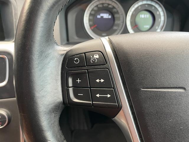 Ｖ６０ Ｔ４　茶革　禁煙　ナビ　バックカメラ　ＴＶ　ＢＴ接　ＥＴＣ　ＨＩＤ　オートライト　クルコン　電動シート　シートヒーター　スマートキー　障害物センサー　ＣＤ＆ＤＶＤ　衝突軽減ブレーキ　ＢＬＩＳ　レーンアシスト（21枚目）