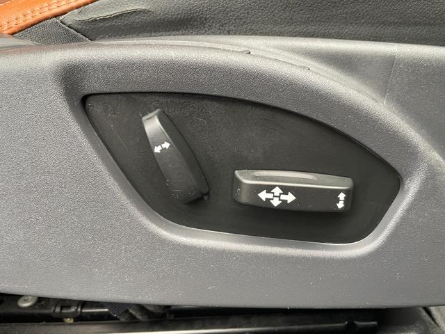 Ｖ６０ Ｔ４　茶革　禁煙　ナビ　バックカメラ　ＴＶ　ＢＴ接　ＥＴＣ　ＨＩＤ　オートライト　クルコン　電動シート　シートヒーター　スマートキー　障害物センサー　ＣＤ＆ＤＶＤ　衝突軽減ブレーキ　ＢＬＩＳ　レーンアシスト（58枚目）