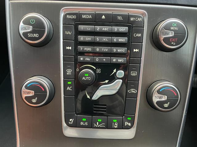 Ｖ６０ Ｔ４　茶革　禁煙　ナビ　バックカメラ　ＴＶ　ＢＴ接　ＥＴＣ　ＨＩＤ　オートライト　クルコン　電動シート　シートヒーター　スマートキー　障害物センサー　ＣＤ＆ＤＶＤ　衝突軽減ブレーキ　ＢＬＩＳ　レーンアシスト（64枚目）