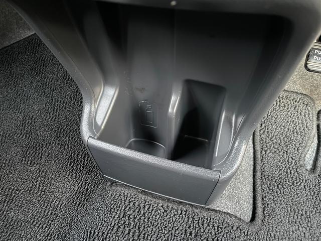 ワゴンＲスティングレー Ｔ　ターボ　ナビ　ＴＶ　ＢＴ接続　ＨＩＤ　オートライト　関東仕入　スマートキー　パドルシフト　ＣＤ＆ＤＶＤ　ミラーウィンカー　ドアバイザー　フォグ　プライバシーガラス　純正アルミ　ＡＵＴＯエアコン　電格Ｍ（75枚目）