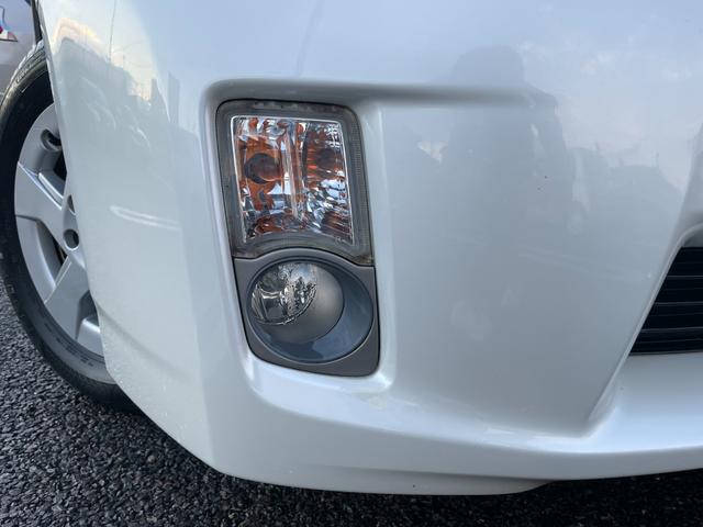 プリウス Ｓ　検・２年／ナビ／Ｂカメ／ＴＶ／ＥＴＣ／禁煙／Ｓキー／ＤＶＤ再生／ＡＵＸ接続端子／オートエアコン／プッシュスタート／Ｆフォグランプ／Ｄバイザー／Ｍウィンカー／Ｔチェーン／ドアバイザー／純正鍛造１５ＡＷ（37枚目）