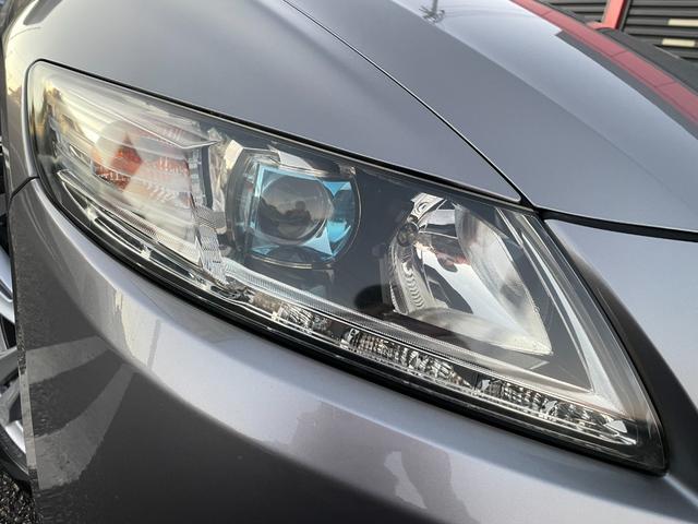 CR-Z α 禁煙車/ETC/HID/オートライト/クルーズコントロール/スマートキー/パドルシフト/オートAC/CDオーディオ/ミラーウィンカー/プライバシーガラス/フォグ/純正アルミ/シートリフター/Tチェーン(32枚目)