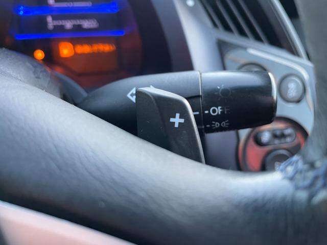 CR-Z α 禁煙車/ETC/HID/オートライト/クルーズコントロール/スマートキー/パドルシフト/オートAC/CDオーディオ/ミラーウィンカー/プライバシーガラス/フォグ/純正アルミ/シートリフター/Tチェーン(65枚目)