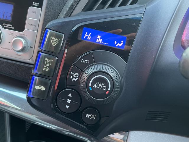 CR-Z α 禁煙車/ETC/HID/オートライト/クルーズコントロール/スマートキー/パドルシフト/オートAC/CDオーディオ/ミラーウィンカー/プライバシーガラス/フォグ/純正アルミ/シートリフター/Tチェーン(71枚目)