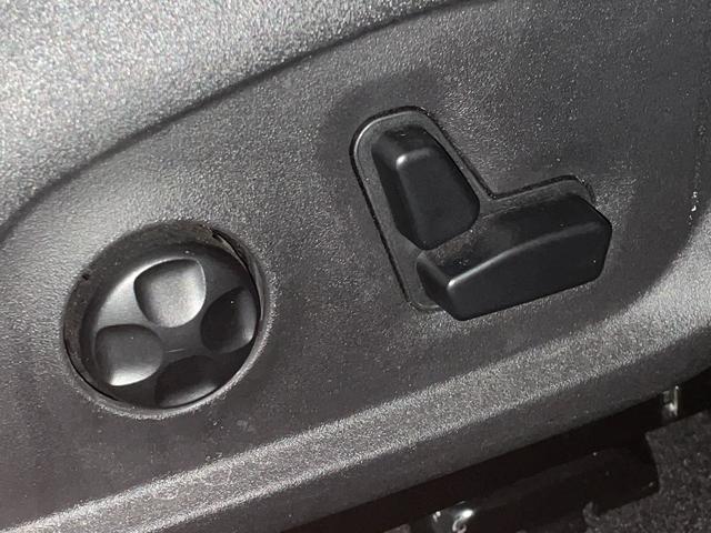 ５００Ｘ クロス　プラス　４ＷＤ／９速ＡＴ／ターボ／革シート／禁煙／ＢＴ接／Ｂカメ／衝突軽減ブレーキ／レーンアシスト／ブラインドスポットモニター／Ｃセンサー／ドラレコ／ＥＴＣ／ＵＳＢ／ＨＩＤ／Ａライト／クルコン／スマキー／ＡＷ（13枚目）