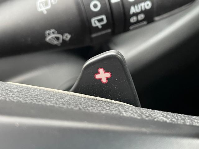 ジュリエッタ クラシカ　レザーシート／禁煙車／ターボ／関東仕入／ＨＩＤ／オートライト／障害物センサー／キーレス／電動シート／シートヒーター／パドルシフト／オートエアコン／フォグ／純正アルミホイール／電格ミラー／ＤＮＡシステム（68枚目）