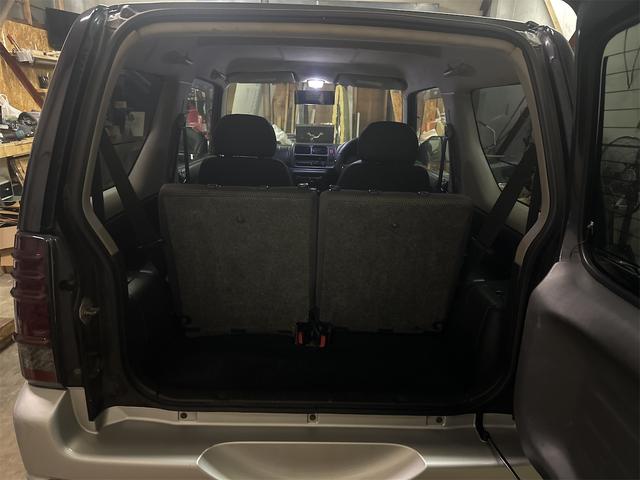 ジムニー ワイルドウインド　４ＷＤ　スマートキー　電動格納ミラー　ＡＴ　ＡＢＳ　ＵＳＢ　アルミホイール　衝突安全ボディ　エアコン　パワーウィンドウ　ターボタイマー（19枚目）