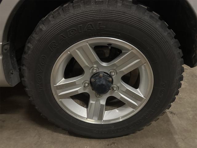 ジムニー ワイルドウインド　４ＷＤ　スマートキー　電動格納ミラー　ＡＴ　ＡＢＳ　ＵＳＢ　アルミホイール　衝突安全ボディ　エアコン　パワーウィンドウ　ターボタイマー（20枚目）