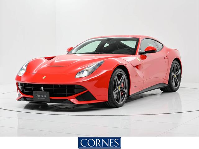 フェラーリ F12ベルリネッタ