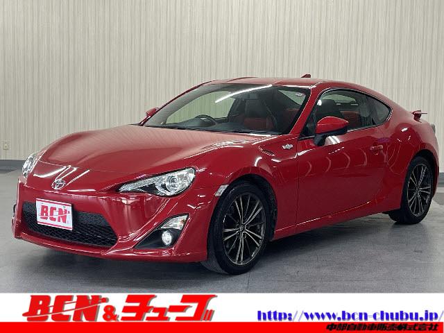 ８６(トヨタ) ＧＴ　ＧＴ＿ＳＤナビ／フルセグＴＶ／バックモニタ−／ｂｌｕｅｔｏｏｔｈ＿シートヒータ−＿６速ＭＴ　ＥＴＣ　純正アルミホイール　純正フォグランプ　プッシュスタート　スマートキー 中古車画像