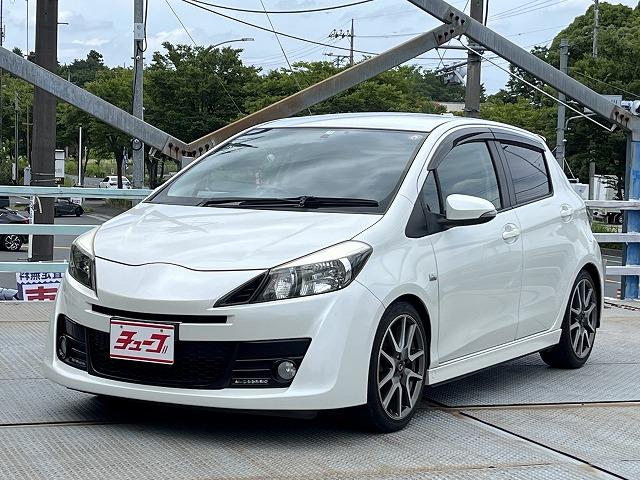 ＲＳ　Ｇ’ｓ　ＥＴＣ搭載・オートライト・パドルシフト・純正アルミホイールタイヤ