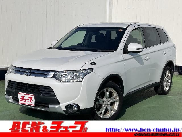 アウトランダー(三菱) ２４Ｇセーフティパッケージ　Ｅアシスト　ＳＤナビフルセグ　プッシュスタ−ト　キーフリ−　追従型クルコン　車線逸脱　プッシュスタ−ト　キーフリ−　ＨＩＤライト　ＥＴＣ　７人乗り 中古車画像