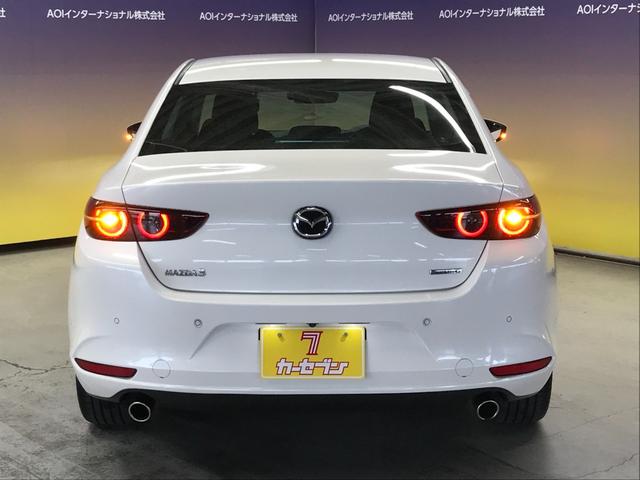 ＭＡＺＤＡ３セダン ２０Ｓプロアクティブ　ツーリングセレクション　純正ナビ　フルセグＴＶ　全方位カメラ　前後ドラレコ　追従クルコン　純正１８ＡＷ　ＬＥＤヘッドランプ　シートヒーター　ステアリングヒーター　ＨＵＤ　ＢＴ　ＤＶＤ　　ＵＳＢ　　ＨＤＭＩ　衝突軽減ブレーキ（11枚目）