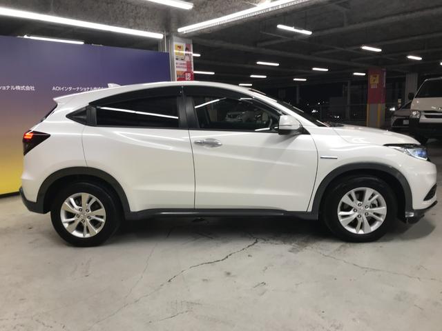 ヴェゼル ハイブリッドX・ホンダセンシング インターナビセット/追従クルコン/衝突軽減ブレーキ/レーンアシスト/前方ドラレコ/オートLED/Bカメラ/USB/HDMI/BTオーディオ/フルセグTV/純正SDナビ/ETC/プッシュスタート/ETC(11枚目)