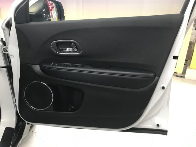 ヴェゼル ハイブリッドX・ホンダセンシング インターナビセット/追従クルコン/衝突軽減ブレーキ/レーンアシスト/前方ドラレコ/オートLED/Bカメラ/USB/HDMI/BTオーディオ/フルセグTV/純正SDナビ/ETC/プッシュスタート/ETC(27枚目)