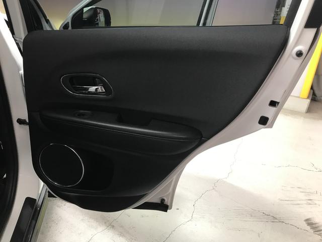 ヴェゼル ハイブリッドX・ホンダセンシング インターナビセット/追従クルコン/衝突軽減ブレーキ/レーンアシスト/前方ドラレコ/オートLED/Bカメラ/USB/HDMI/BTオーディオ/フルセグTV/純正SDナビ/ETC/プッシュスタート/ETC(28枚目)