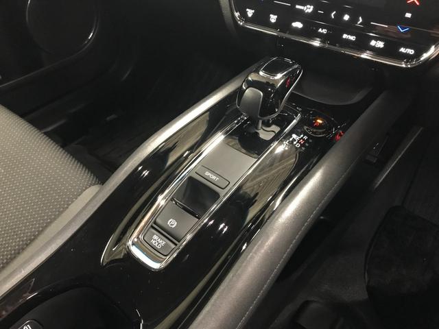 ヴェゼル ハイブリッドX・ホンダセンシング インターナビセット/追従クルコン/衝突軽減ブレーキ/レーンアシスト/前方ドラレコ/オートLED/Bカメラ/USB/HDMI/BTオーディオ/フルセグTV/純正SDナビ/ETC/プッシュスタート/ETC(42枚目)