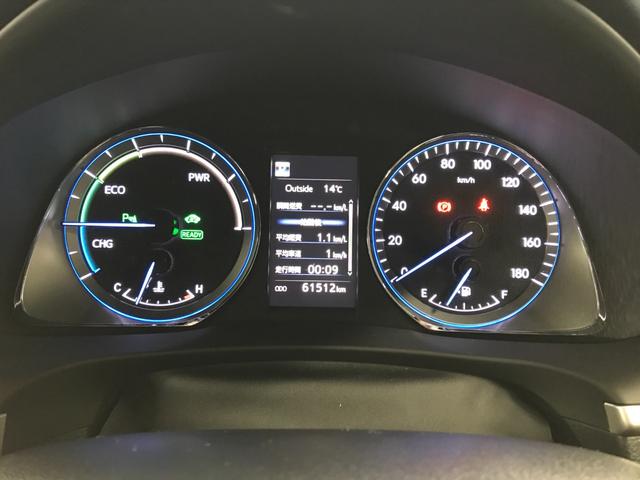 ハリアーハイブリッド プレミアム　ワンオーナー車／社外アルパインナビ／フルセグＴＶ／ＣＤ／ＤＶＤ／ＢＴオーディオ／バックカメラ／衝突軽減ブレーキ／パワーシート／パワーバックドア／追従クルコン／ＬＥＤオート／純正１８インチアルミ／ＥＴＣ（23枚目）
