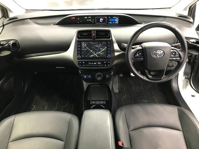 プリウス Ｓツーリングセレクション・ブラックエディション　８インチナビ付きディスプレイオーディオ　フルセグＴＶ　ＢＴ　ＵＳＢ　ＥＴＣ２．０　ＬＥＤオートライト　バックカメラ　セーフティセンス　ブラックルーフレール　ブラックドアミラー　前後ソナー　追従クルコン（5枚目）