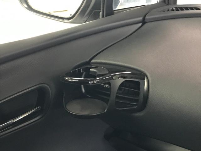 プリウス Ｓツーリングセレクション・ブラックエディション　８インチナビ付きディスプレイオーディオ　フルセグＴＶ　ＢＴ　ＵＳＢ　ＥＴＣ２．０　ＬＥＤオートライト　バックカメラ　セーフティセンス　ブラックルーフレール　ブラックドアミラー　前後ソナー　追従クルコン（41枚目）