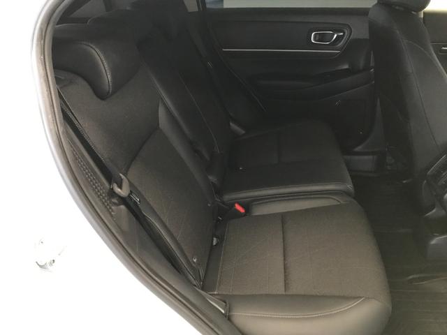 ヴェゼル e:HEV Z 純正9インチナビ フルセグTV Bluetooth USB TVキャンセラー ホンダコネクトディスプレイ コンビシート 社外フルエアロ 社外18インチホイール オートLED ドラレコ前後 ETC2.0(16枚目)