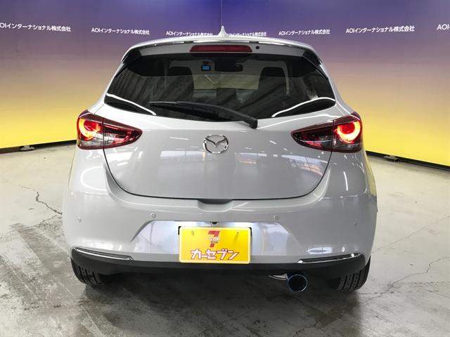 MAZDA2 15S ブラックトーンエディション フルセグTV DVD SD CD USB BTオーディオ ETC バックカメラ 全方位カメラ 前後ドラレコ LEDオートライト ブラインドスポット 360度カメラ 衝突軽減 追従クルコン 前後ソナー(11枚目)