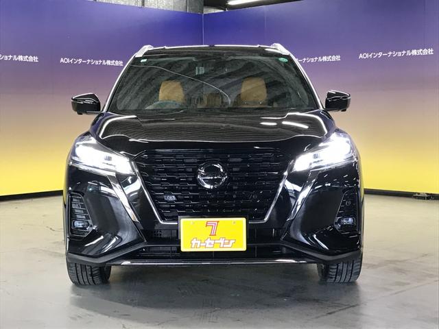 キックス Ｘ　ツートーンインテリアエディション　純正９インチナビ　フルセグＴＶ　ＢＴ　ＤＶＤ　ＣＤ　ＵＳＢ　アラウンドビューモニター　デジタルルームミラー　シートヒーター　ステアリングヒーター　追従クルコン　オートハイビーム　全方位カメラ（4枚目）
