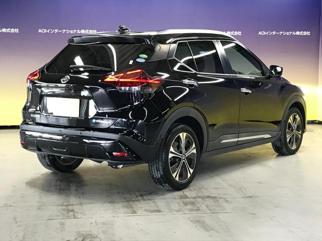 キックス Ｘ　ツートーンインテリアエディション　純正９インチナビ　フルセグＴＶ　ＢＴ　ＤＶＤ　ＣＤ　ＵＳＢ　アラウンドビューモニター　デジタルルームミラー　シートヒーター　ステアリングヒーター　追従クルコン　オートハイビーム　全方位カメラ（10枚目）