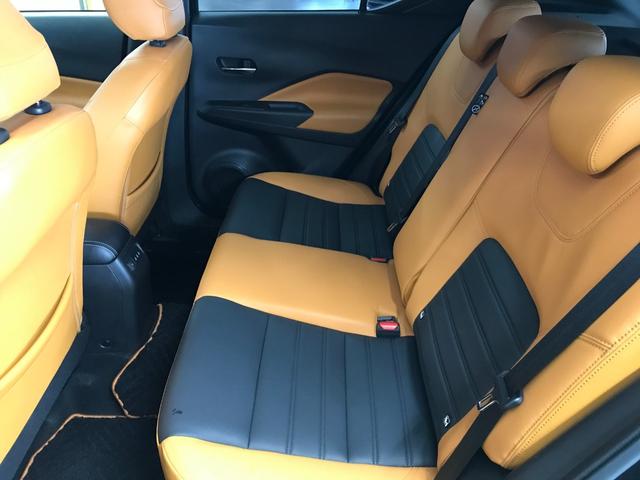 キックス Ｘ　ツートーンインテリアエディション　純正９インチナビ　フルセグＴＶ　ＢＴ　ＤＶＤ　ＣＤ　ＵＳＢ　アラウンドビューモニター　デジタルルームミラー　シートヒーター　ステアリングヒーター　追従クルコン　オートハイビーム　全方位カメラ（21枚目）