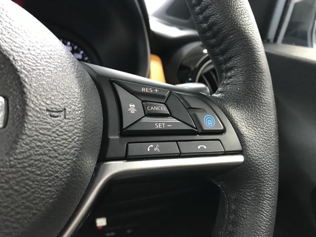 キックス Ｘ　ツートーンインテリアエディション　純正９インチナビ　フルセグＴＶ　ＢＴ　ＤＶＤ　ＣＤ　ＵＳＢ　アラウンドビューモニター　デジタルルームミラー　シートヒーター　ステアリングヒーター　追従クルコン　オートハイビーム　全方位カメラ（29枚目）