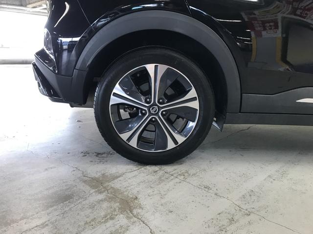 キックス Ｘ　ツートーンインテリアエディション　純正９インチナビ　フルセグＴＶ　ＢＴ　ＤＶＤ　ＣＤ　ＵＳＢ　アラウンドビューモニター　デジタルルームミラー　シートヒーター　ステアリングヒーター　追従クルコン　オートハイビーム　全方位カメラ（43枚目）