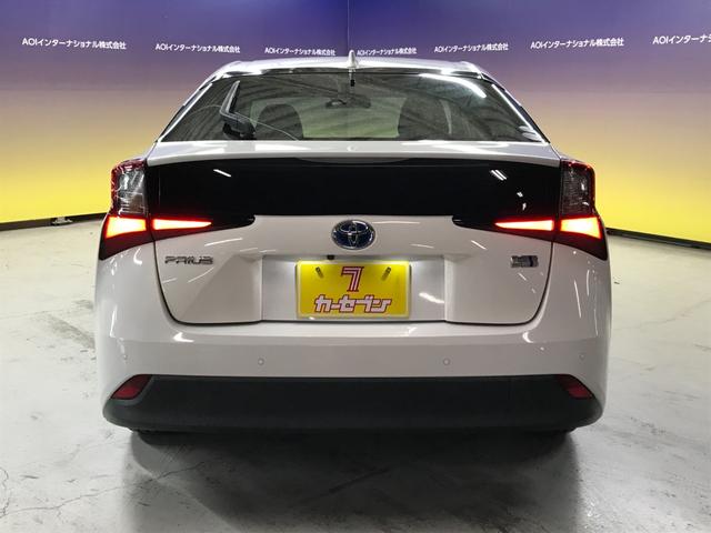 プリウス Ｓ　ＢＴ　オートＬＥＤ　スマートキー　フロントＤレコ　衝突軽減ブレーキ　車線逸脱防止システム　先行車発進抑制機能　オートマチックハイビーム　バックカメラ（12枚目）