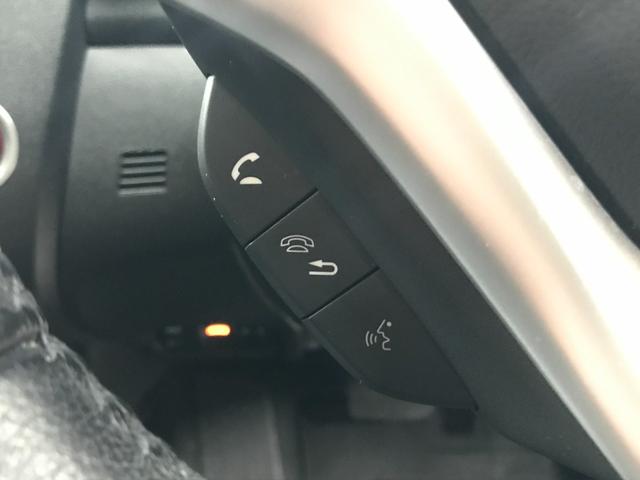 フィットハイブリッド Ｌパッケージ　インターナビセット／純正ナビ／バックカメラ／フルセグＴＶ／ＣＤ／ＤＶＤ／ＢＴオーディオ／ＵＳＢ／ＨＤＭＩ／社外ＨＫＳマフラー／衝突軽減ブレーキ／前方ドラレコ／クルコン／合皮コンビシート／ＥＴＣ（28枚目）