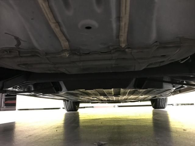 フィットハイブリッド Ｌパッケージ　インターナビセット／純正ナビ／バックカメラ／フルセグＴＶ／ＣＤ／ＤＶＤ／ＢＴオーディオ／ＵＳＢ／ＨＤＭＩ／社外ＨＫＳマフラー／衝突軽減ブレーキ／前方ドラレコ／クルコン／合皮コンビシート／ＥＴＣ（45枚目）