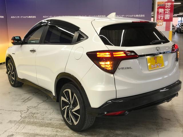 ヴェゼル ハイブリッドＲＳ・ホンダセンシング　ホンダセンシング／追従クルコン／衝突軽減ブレーキ／バックカメラ／前方ドラレコ／オートＬＥＤ／シートヒーター／ハーフレザーアップルカープレイ／アンドロイドオート／純正８インチンナビ／フルセグＴＶ（12枚目）