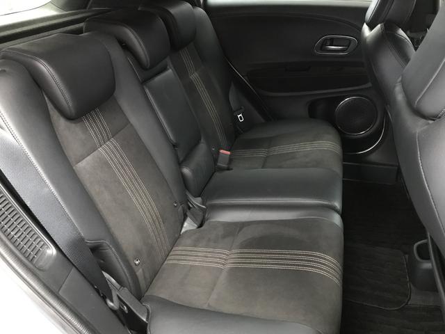 ヴェゼル ハイブリッドＲＳ・ホンダセンシング　ホンダセンシング／追従クルコン／衝突軽減ブレーキ／バックカメラ／前方ドラレコ／オートＬＥＤ／シートヒーター／ハーフレザーアップルカープレイ／アンドロイドオート／純正８インチンナビ／フルセグＴＶ（23枚目）