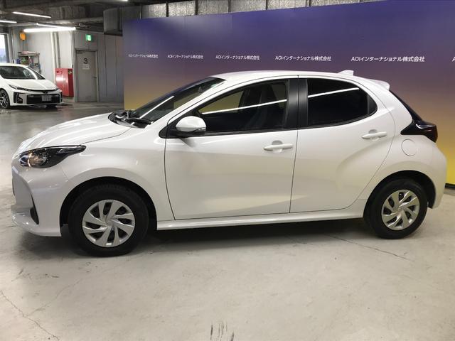 ヤリス X 4WD 社外メモリーナビ BTオーディオ バックカメラ ETC 衝突軽減ブレーキ車線逸脱防止システム 追従クルコン スマートキー オートハイビーム ABS 先行車発進お知らせ機能 USB(9枚目)