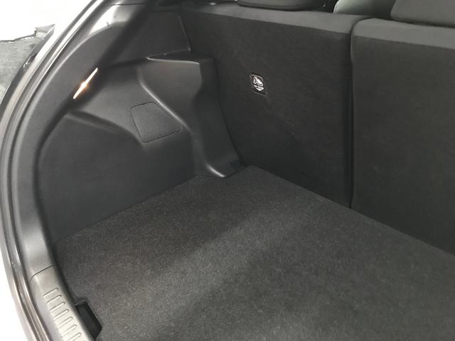 ヤリス X 4WD 社外メモリーナビ BTオーディオ バックカメラ ETC 衝突軽減ブレーキ車線逸脱防止システム 追従クルコン スマートキー オートハイビーム ABS 先行車発進お知らせ機能 USB(22枚目)