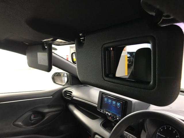 ヤリス X 4WD 社外メモリーナビ BTオーディオ バックカメラ ETC 衝突軽減ブレーキ車線逸脱防止システム 追従クルコン スマートキー オートハイビーム ABS 先行車発進お知らせ機能 USB(36枚目)