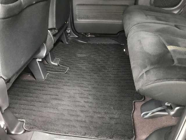 Ｎ－ＢＯＸカスタム Ｇ・Ｌホンダセンシング　４ＷＤ　８インチＳＤナビ　フルセグＴＶ　ＣＤ　ＤＶＤ　ＵＳＢ　ＢＴ　アップルカープレイ　アンドロイドオート　両側パワスラ　バックカメラ　前後ドラレコ　ＬＥＤオート　シートヒーター　衝突軽減（22枚目）