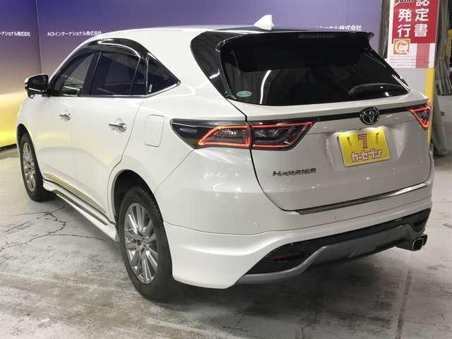 ハリアー プレミアム　社外８インチＳＤナビ／フルセグＴＶ／ＳＤ／ＣＤ／ＤＶＤ／ＢＴオーディオ／モデリスタ（フロント・サイド・リア）／テレビキャンセラー／前後ソナー／パワーバックドア／ハーフレザー／純正１８インチＡＷ（11枚目）