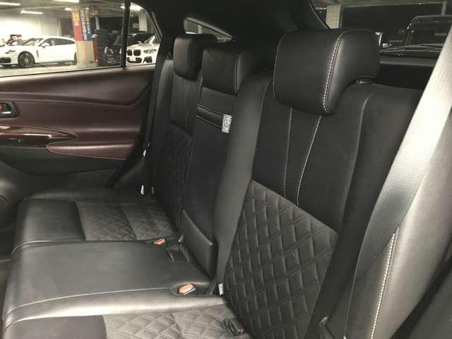 ハリアー プレミアム　社外８インチＳＤナビ／フルセグＴＶ／ＳＤ／ＣＤ／ＤＶＤ／ＢＴオーディオ／モデリスタ（フロント・サイド・リア）／テレビキャンセラー／前後ソナー／パワーバックドア／ハーフレザー／純正１８インチＡＷ（19枚目）