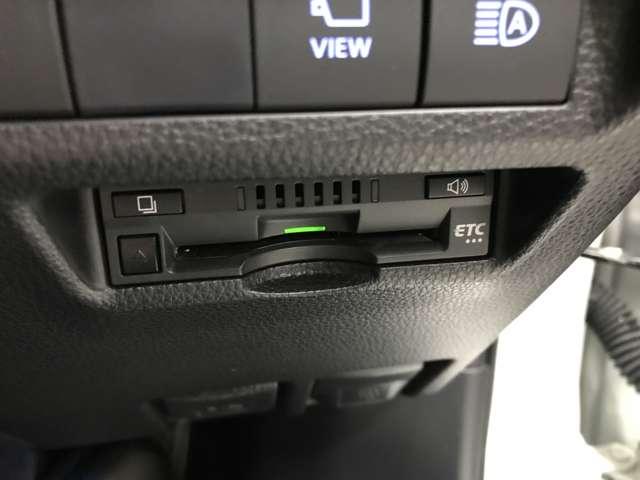 ＲＡＶ４ Ｇ　Ｚパッケージ　４ＷＤ　ワンオーナー車／置き型充電／パノラマサンルーフ／純正ナビ／フルセグＴＶ／カープレイ／ＢＴオーディオ／ＵＳＢ／追従クルコン／ブラインドスポット／衝突軽減／シートヒーター／ステアリングヒーター（38枚目）