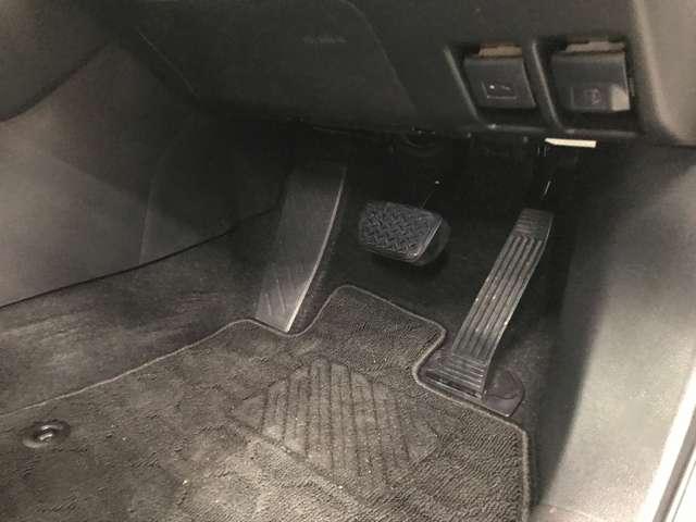 ＲＡＶ４ Ｇ　Ｚパッケージ　４ＷＤ　ワンオーナー車／置き型充電／パノラマサンルーフ／純正ナビ／フルセグＴＶ／カープレイ／ＢＴオーディオ／ＵＳＢ／追従クルコン／ブラインドスポット／衝突軽減／シートヒーター／ステアリングヒーター（41枚目）