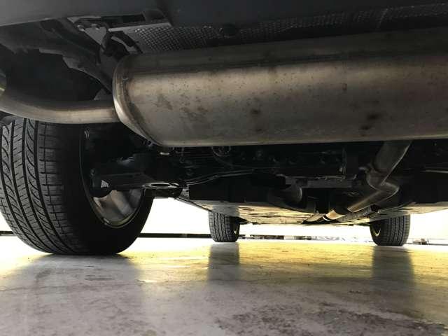 ＲＡＶ４ Ｇ　Ｚパッケージ　４ＷＤ　ワンオーナー車／置き型充電／パノラマサンルーフ／純正ナビ／フルセグＴＶ／カープレイ／ＢＴオーディオ／ＵＳＢ／追従クルコン／ブラインドスポット／衝突軽減／シートヒーター／ステアリングヒーター（68枚目）